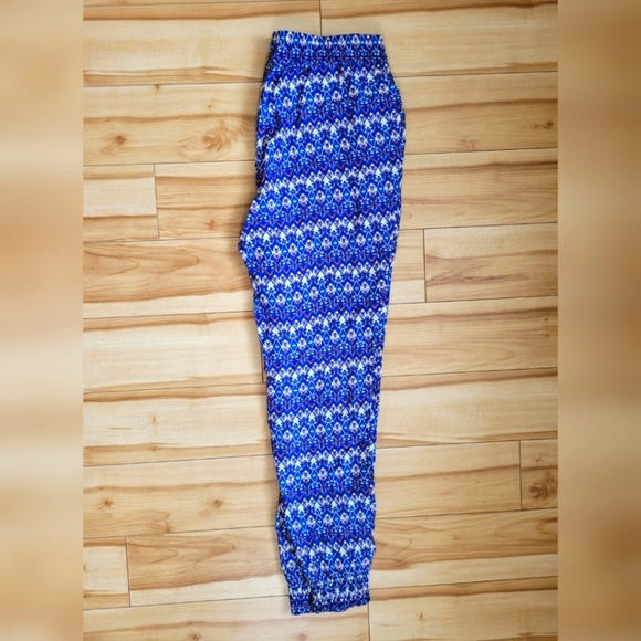 Comfy size 4 pants - Picture 2 of 4